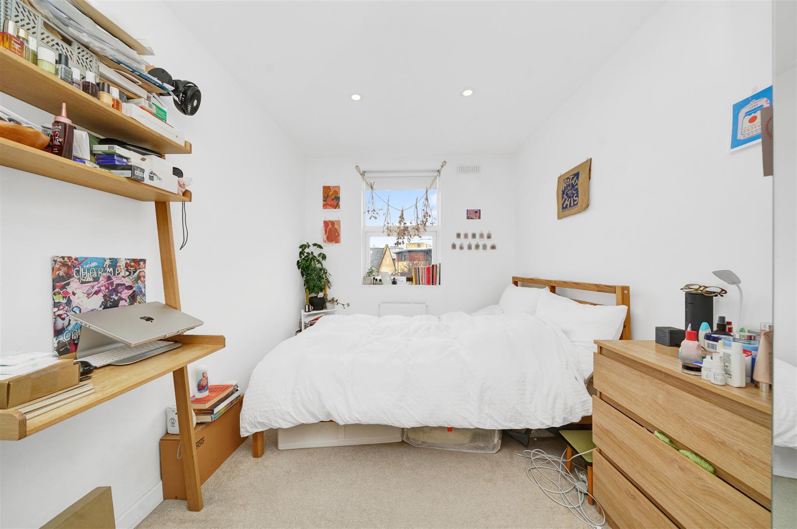 Earlston Grove, Hackney